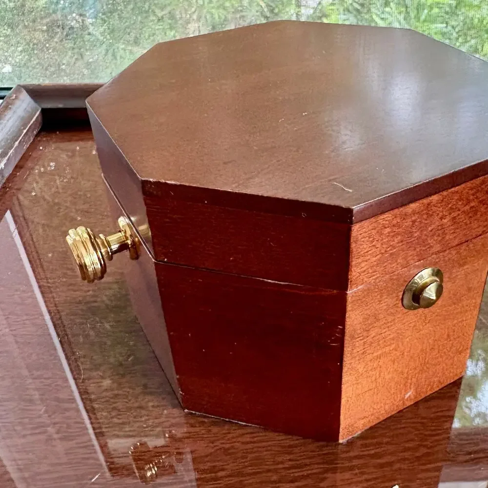 Vintage Howard Miller Hinged Wood Desk Clock Rotating Brass Roman Numeral
